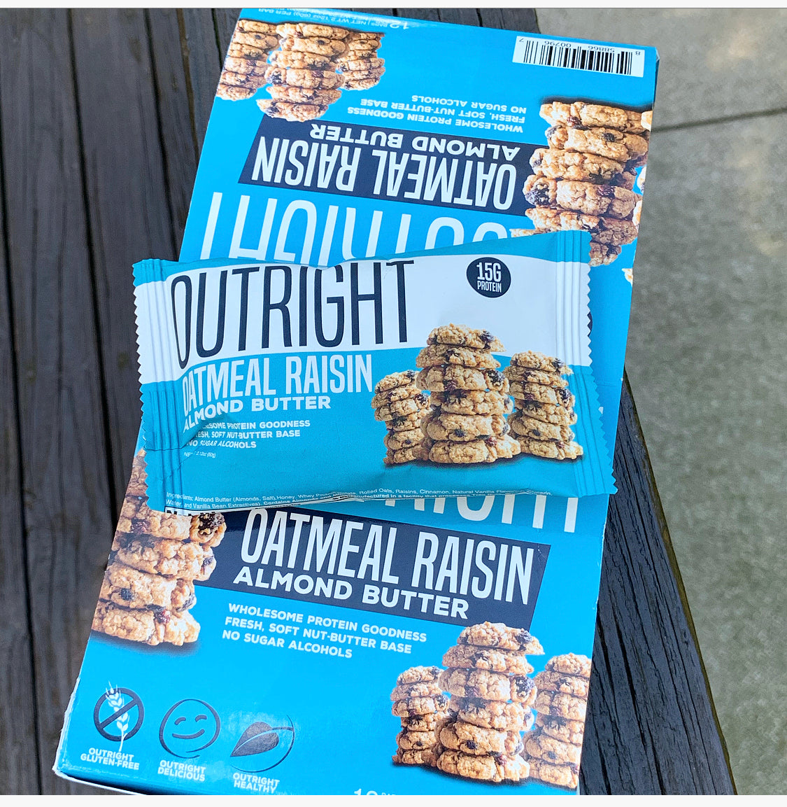 Outright Bar Oatmeal Raisin Almond Butter